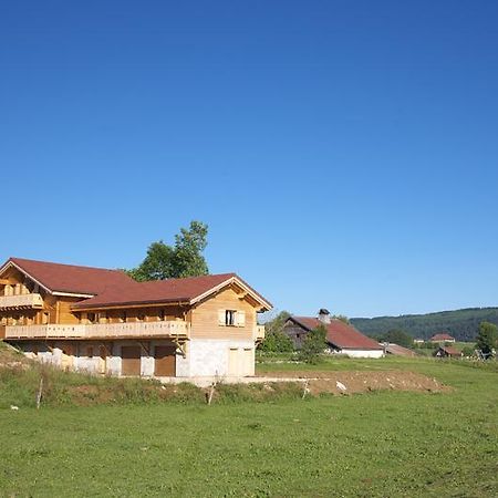 Chambres D'Hotes - Les Dolines La Chaux (Doubs) Exterior photo